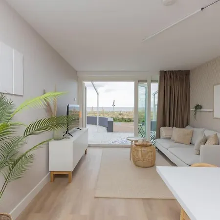 Apartment The Beach